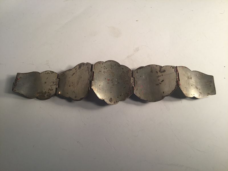 A Beautiful Antique Chinese Silver Agate Bracelet Signed