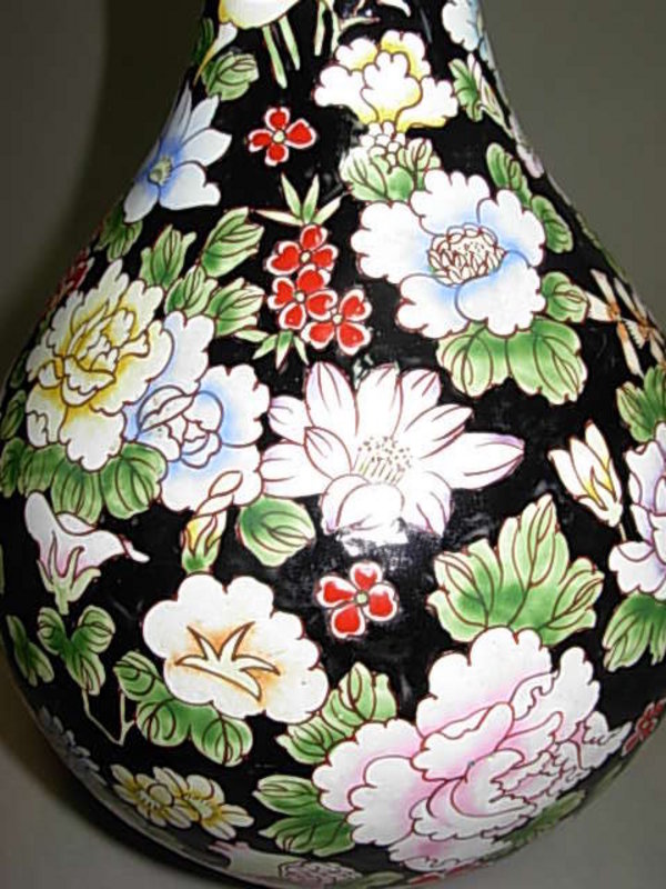 Early 20th C. Chinese Enamel Vase