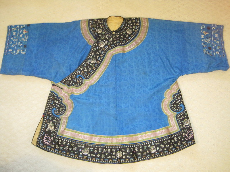 19th C. Chinese Blue Silk Embroidery Lady's Robe