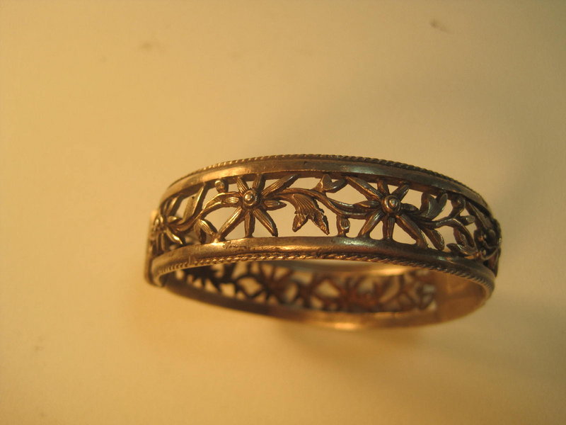 19th C. Chinese Silver Bangle