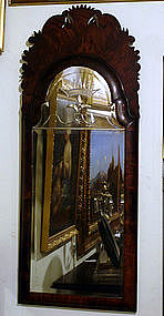 Queen Anne Walnut Mirror, early 18th C