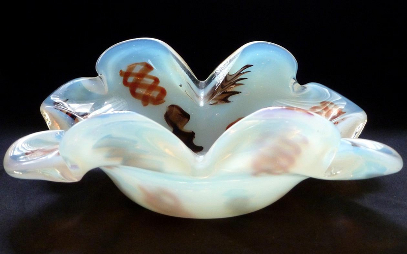 TOSO Murano ZANFIRICO Ribbons OPAL Butterfly Shape Bowl