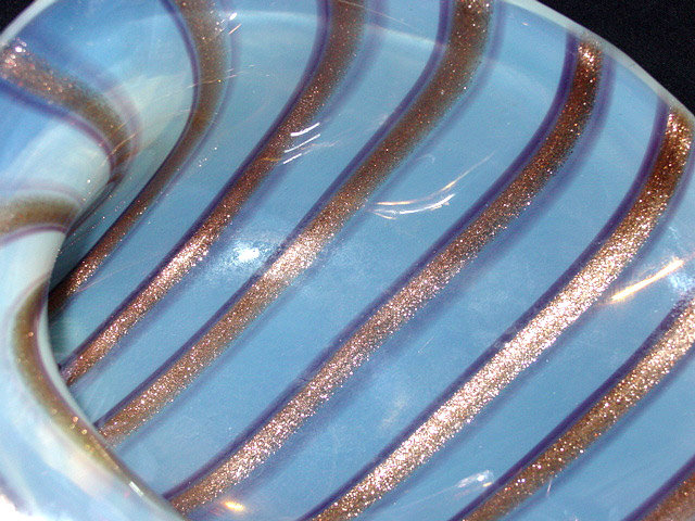 Muano OPALESCENT Aventurine Stripes Conch Shell Bowl