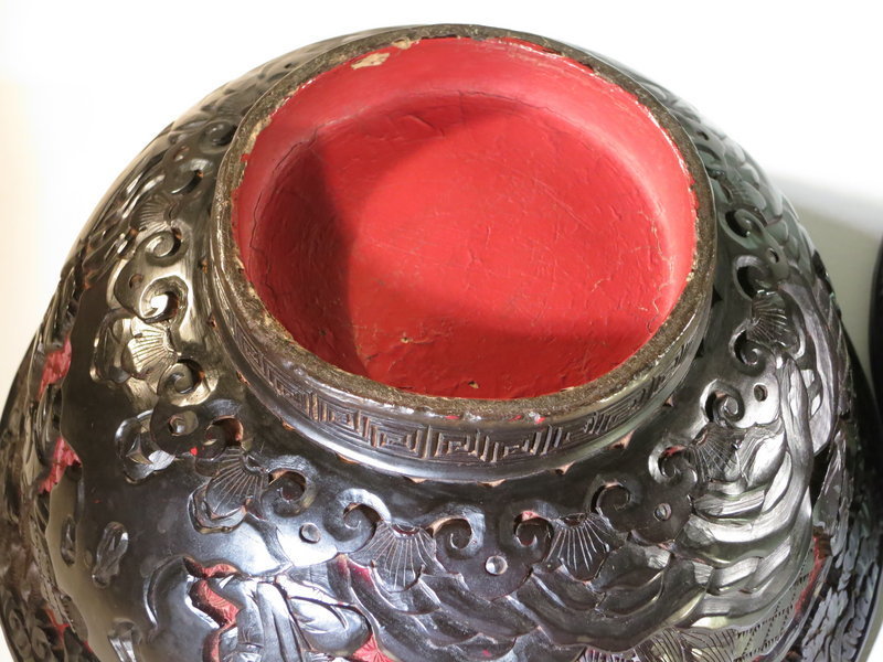 A pair of carved cinnabar lacquer bowls