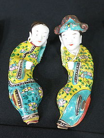 Pair of Chinese  polychrome enameled porcelain