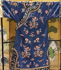 Antique Chinese embroidered  robe
