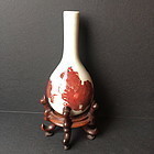 Porcelain vase with Foo Dog design with fitted stand