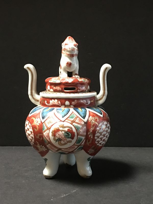 japanese foo dog porcelain