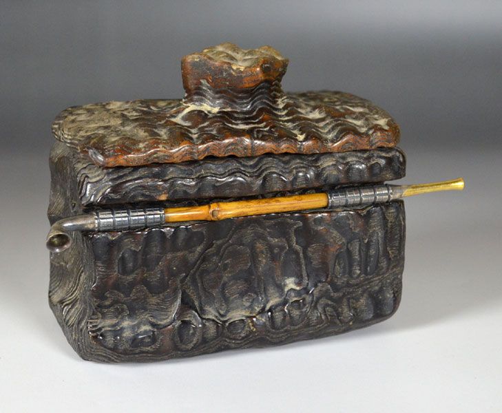 Antique Japanese Mingei Arts &amp; Crafts Tabaco Box w/Pipe