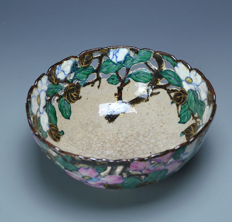 Wonderful Springtime Pottery Bowl by Takahashi Dohachi