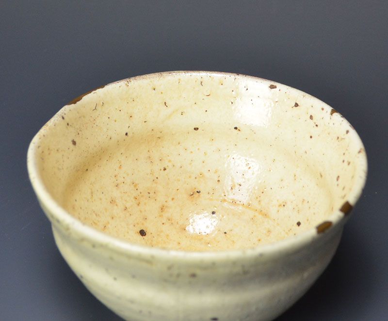Haunting Edo period Hagi Chawan Tea Bowl w/ Gold Repair