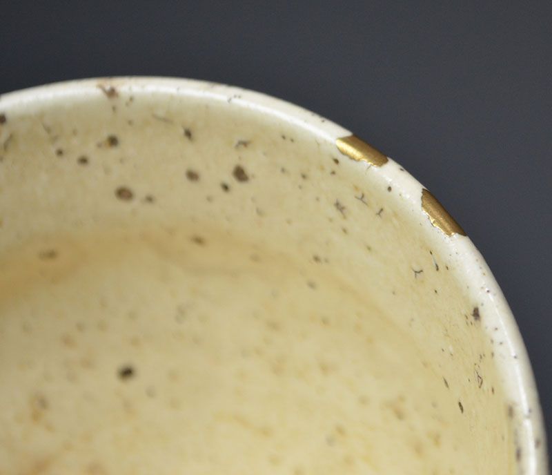 Haunting Edo period Hagi Chawan Tea Bowl w/ Gold Repair