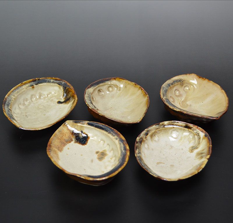 5 Antique Japanese Takatori Shell Shaped Pottery Dishes