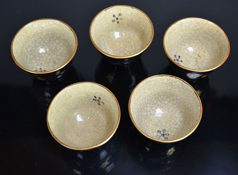 Breathtaking Toyoraku Lacquered Sencha Tea Cup Set