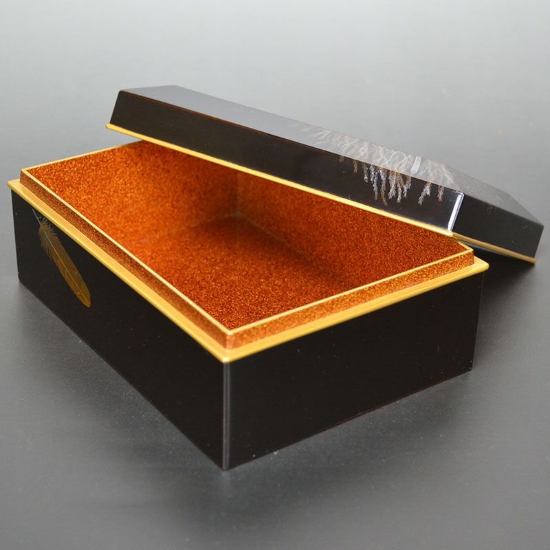 Exquisite Set of 5 Antique Lacquered Feather Boxes by Shunji