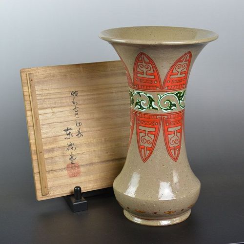 Antique Japanese Banko Ceramic Gu Vase