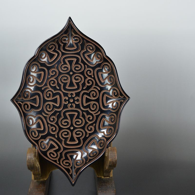 Carved Lacquer Kobon Incense Tray by Suwa Sozan I