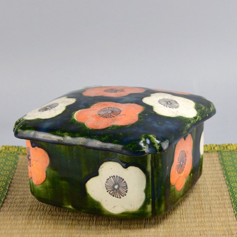 Vibrant Antique Japanese Oribe Style Ceramic Jikiro Box