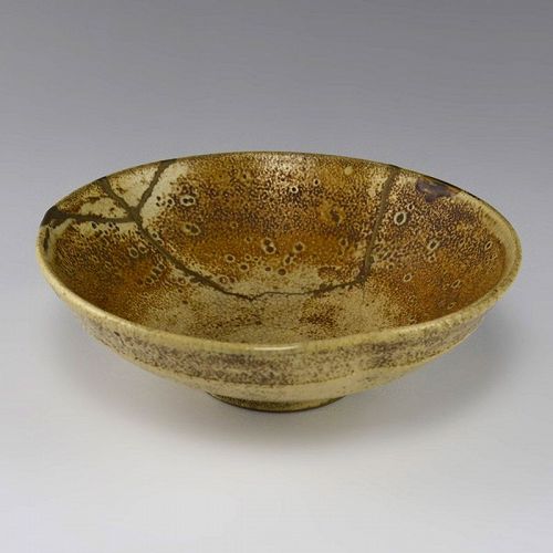 Edo p. Takahara-Yaki Hira-Chawan, w/ Kintsugi Gold Repair