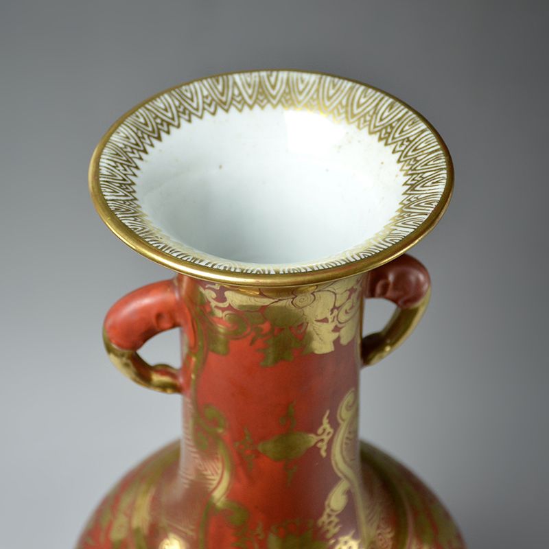 Masterpiece Eiraku Zengoro Antique Kinsai Porcelain Vase