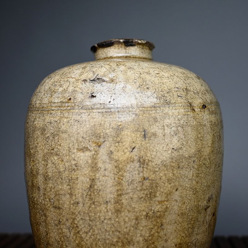 Exceptional Kamakura period Seto Heishi Bottle