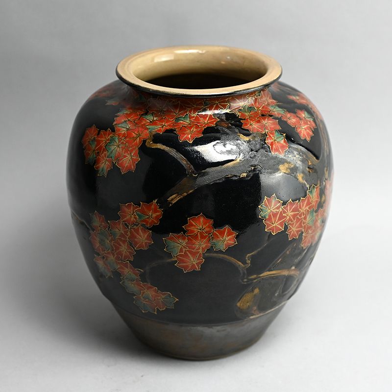 Unusual Antique Ceramic Vase by Miyagawa (Makuzu) Kozan