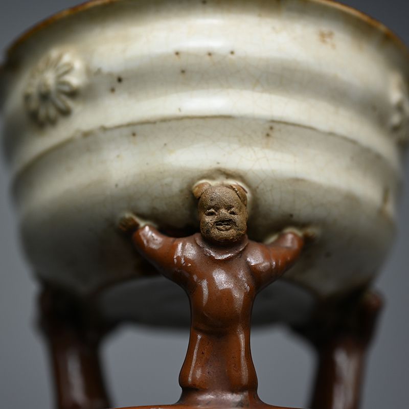 Akahada Yaki Pottery Koro by Okuda Mokuhaku