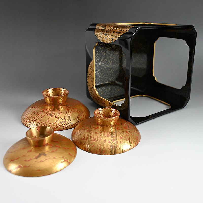 The Most Incredible Gold Lacquer Sake Set EVER!