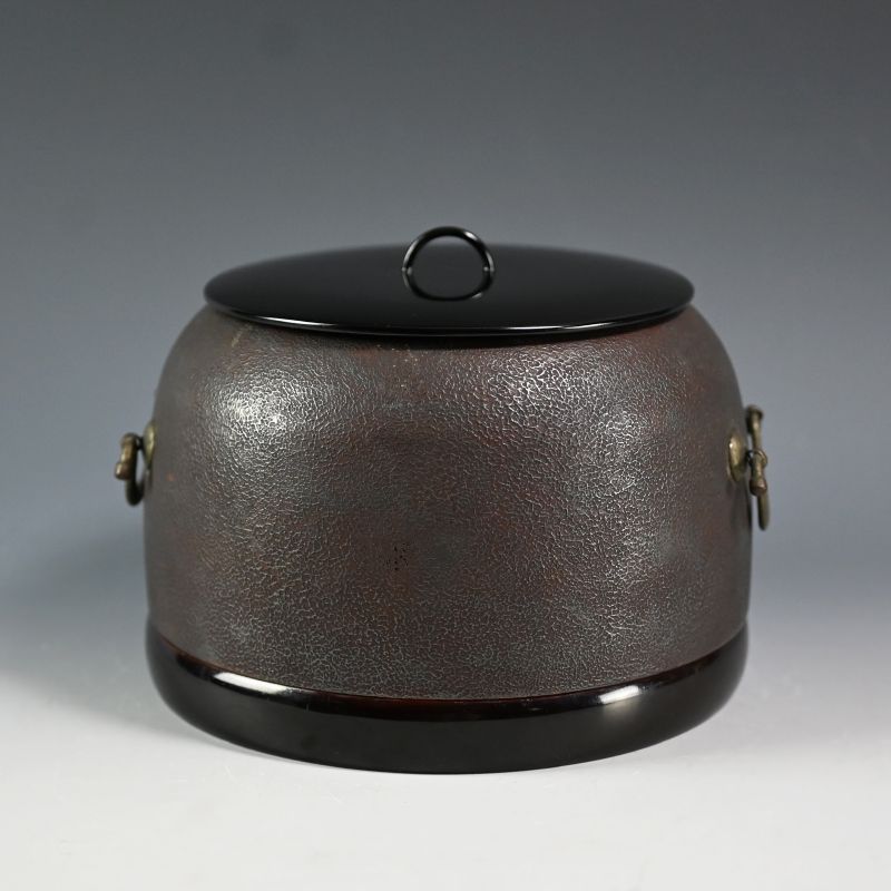 Antique Chagama Water Cauldron Shape Lacquer Bento Box
