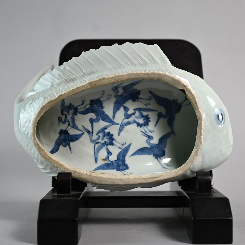 Japanese Edo p. Otokoyama Fish-Shaped Porcelain Dish