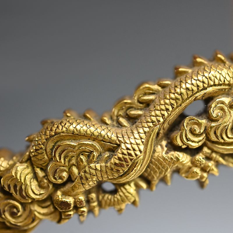 Fabulous Edo period Gilded Bronze Dragon Menuki