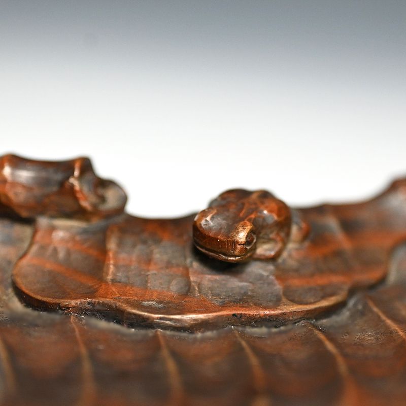 Frog on Leaf, Japanese Habon Carved Wood Tea Tray