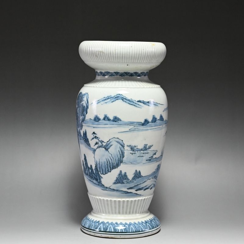 Fine19th c. Hirado Style Porcelain Vase
