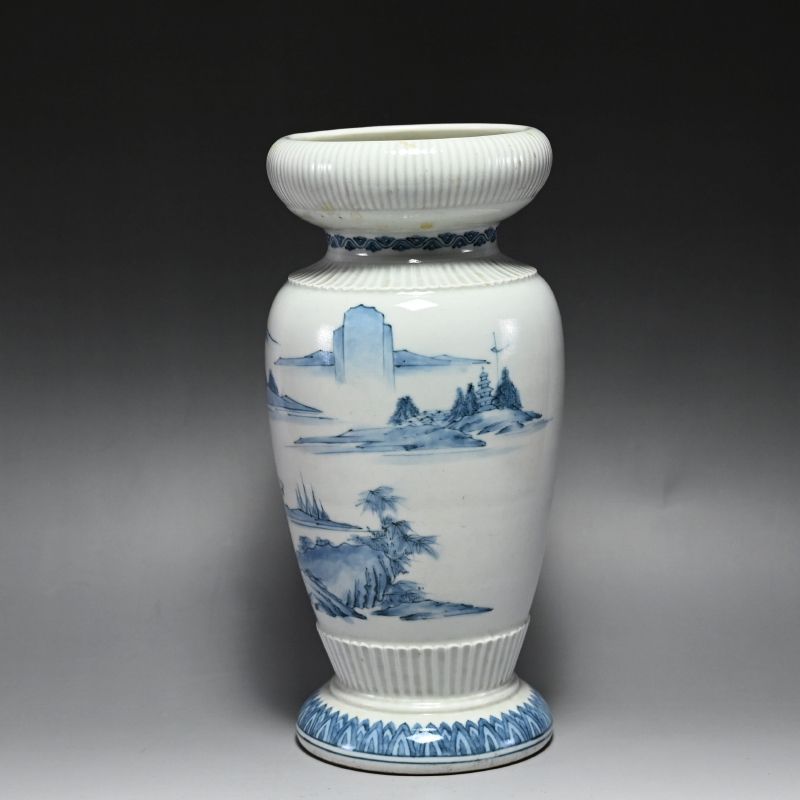 Fine19th c. Hirado Style Porcelain Vase