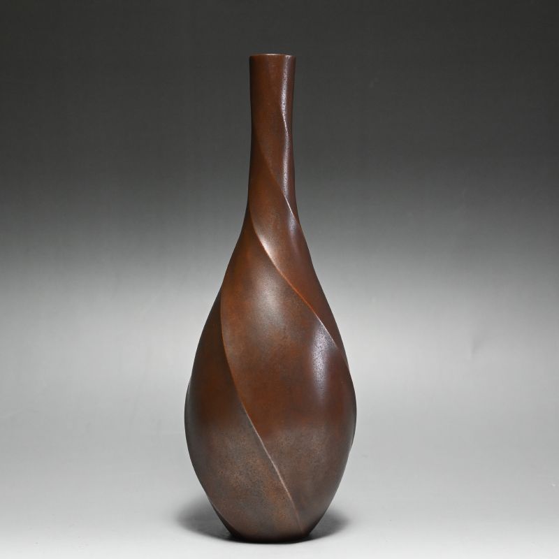 Exquisite Modernist Bronze vase by Yajima Boshu