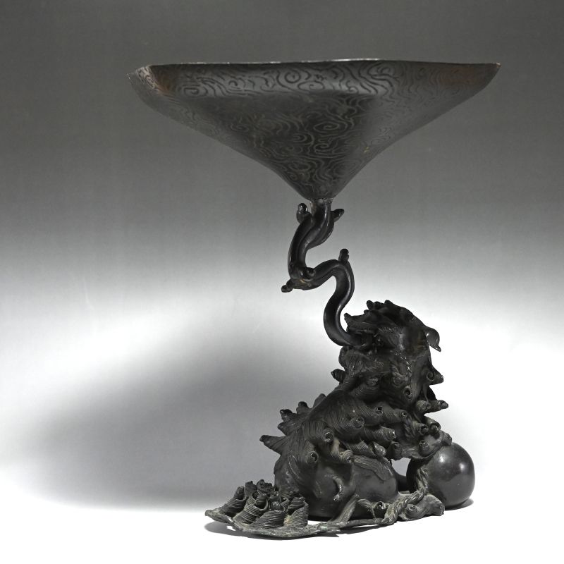 Antique Edo p. Japanese Bronze Shishi Usubata Vase