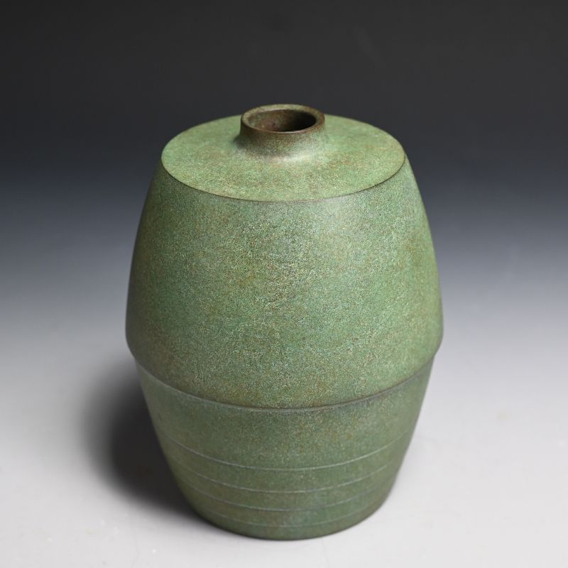 Seidou Vase “Shajiku” By Hasuda Syugorou