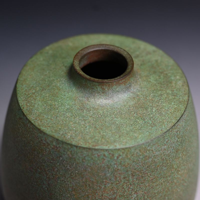 Seidou Vase “Shajiku” By Hasuda Syugorou