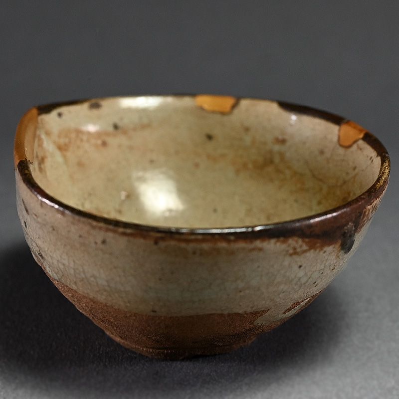 Early Karatsu Chawan Tea Bowl w/ Kintsugi gold repair