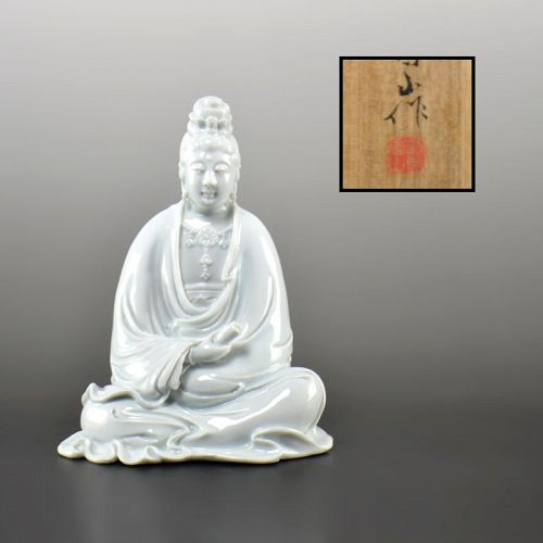 Rare White Porcelaon Kannon by Miyagawa (Makuzu) Kozan