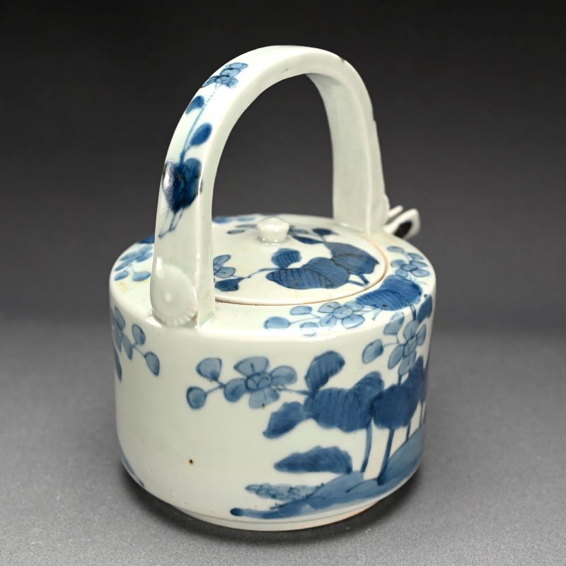 Late Edo period Imari Suichu Sake Server