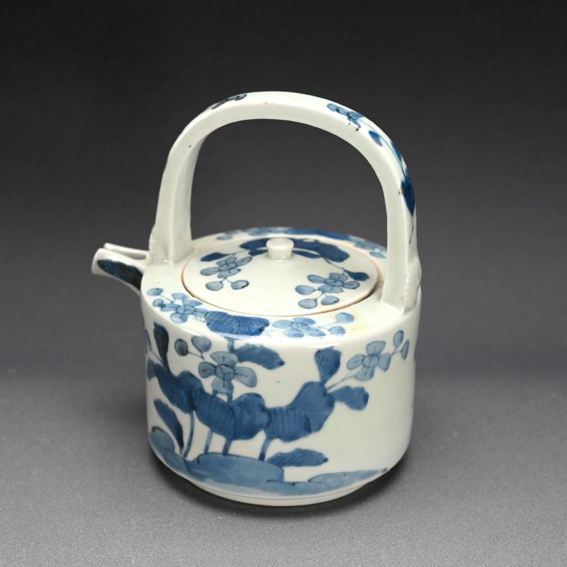 Late Edo period Imari Suichu Sake Server