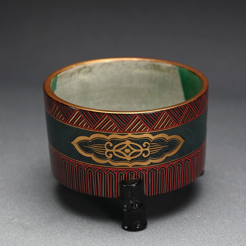 19th c. Toyoraku Lacquered Pottery Haisen Sake Cup Washing Bowl