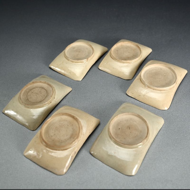 Edo period set 6 Small Dishes Decorated with Autumn Grass