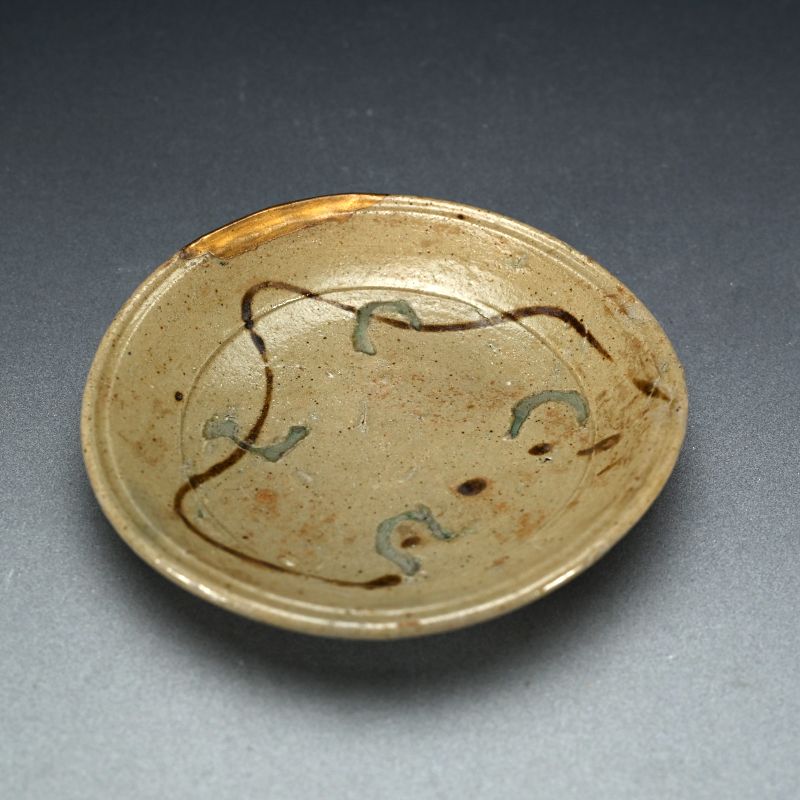 Momoyama to Early Edo Shino-Oribe Bowl Set