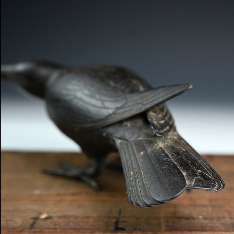 A fabulous Antique Japanese Bronze Crow signed Takayo