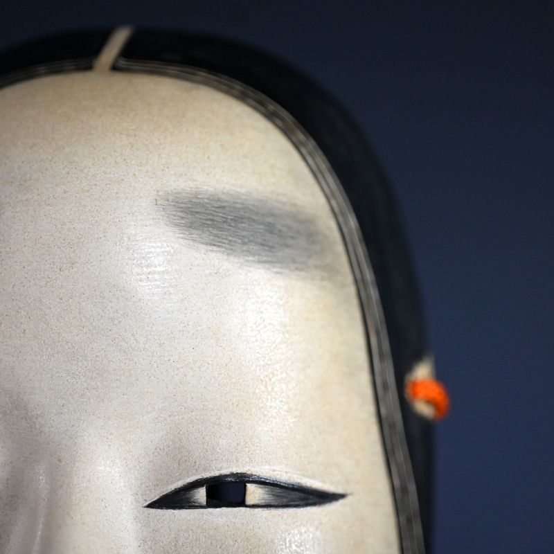 Onna Noh Mask named “KOOMOTE” which means young pretty woman