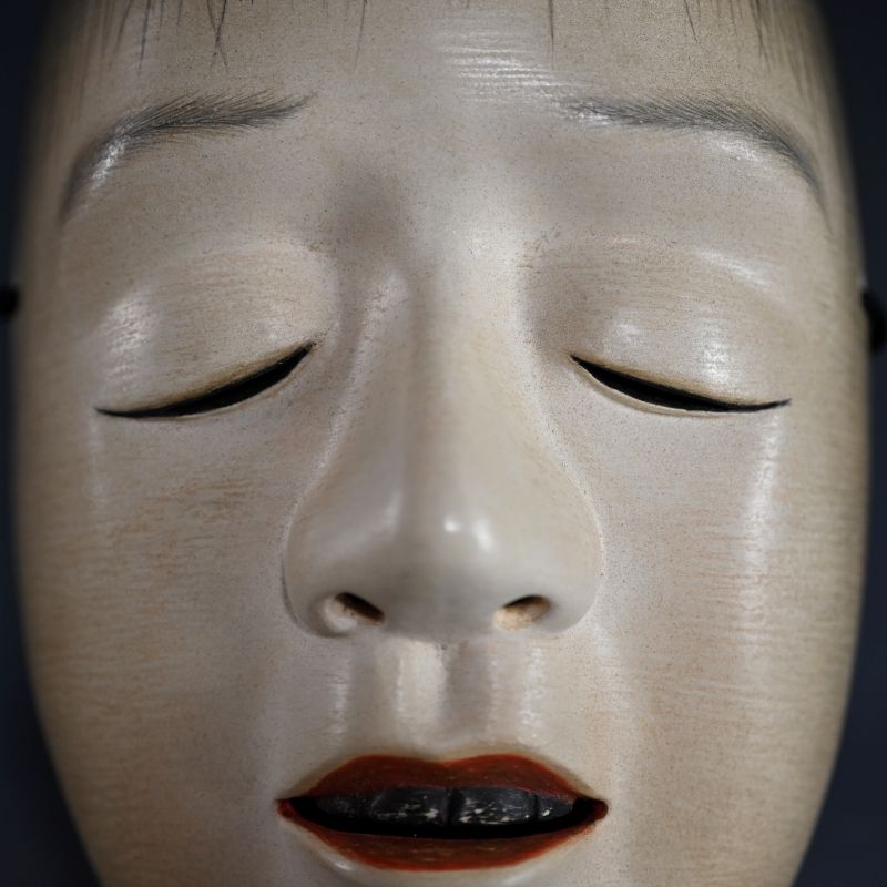 Otoko Noh Mask named “YOROBOSHI” which indicates weak blind beggar