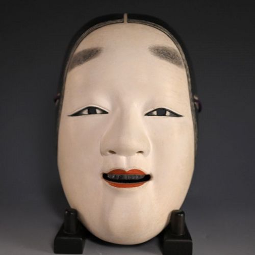 Onna Noh Mask named “KOOMOTE” which indicates young girl