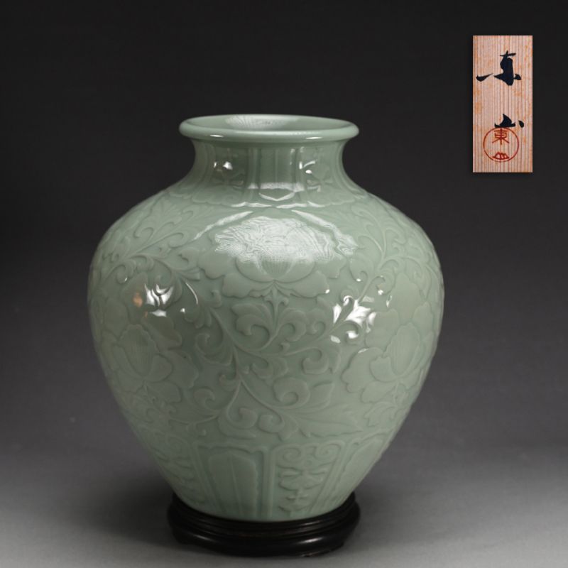 Huge Celadon Vase by Miyanaga Tozan